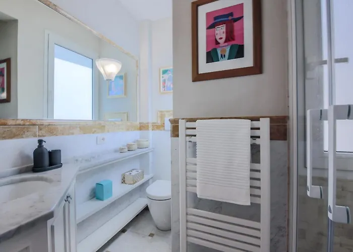 - Magic House Apartment *