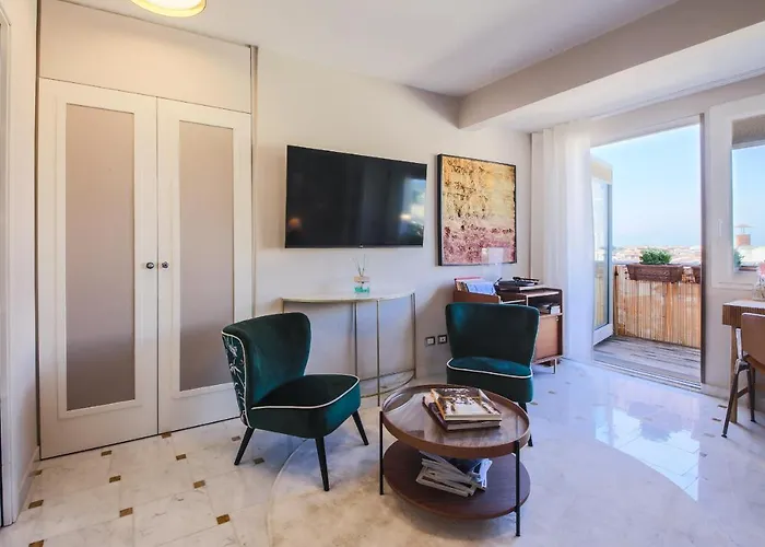 - Magic House Apartment Florence
